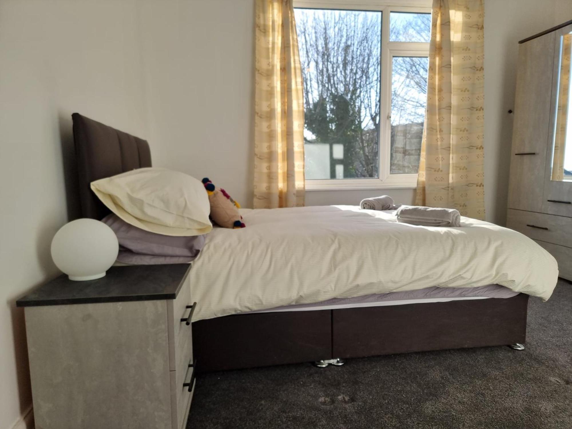 Radiant Accommodation Manor Lane Plymouth Dış mekan fotoğraf