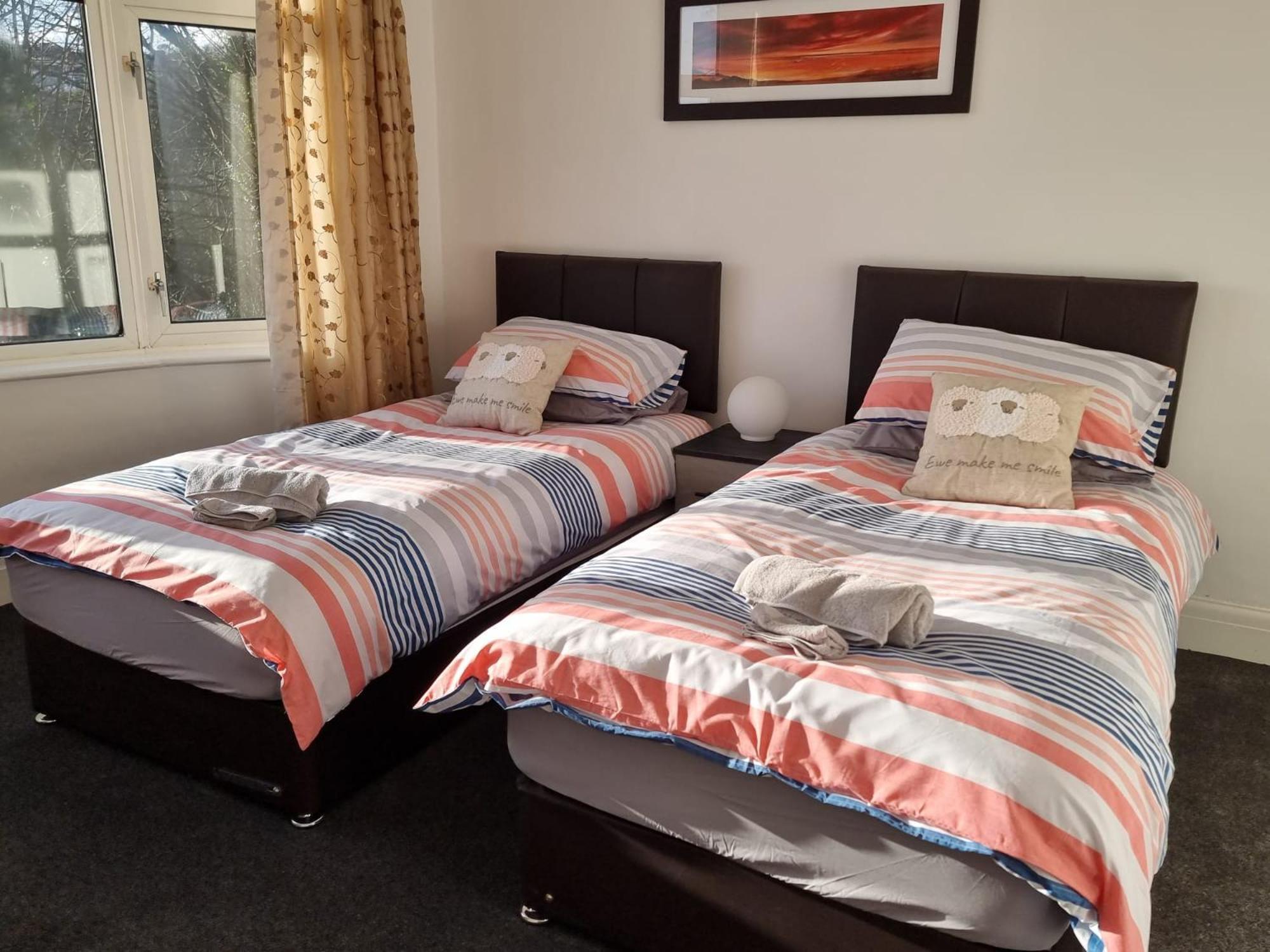 Radiant Accommodation Manor Lane Plymouth Dış mekan fotoğraf